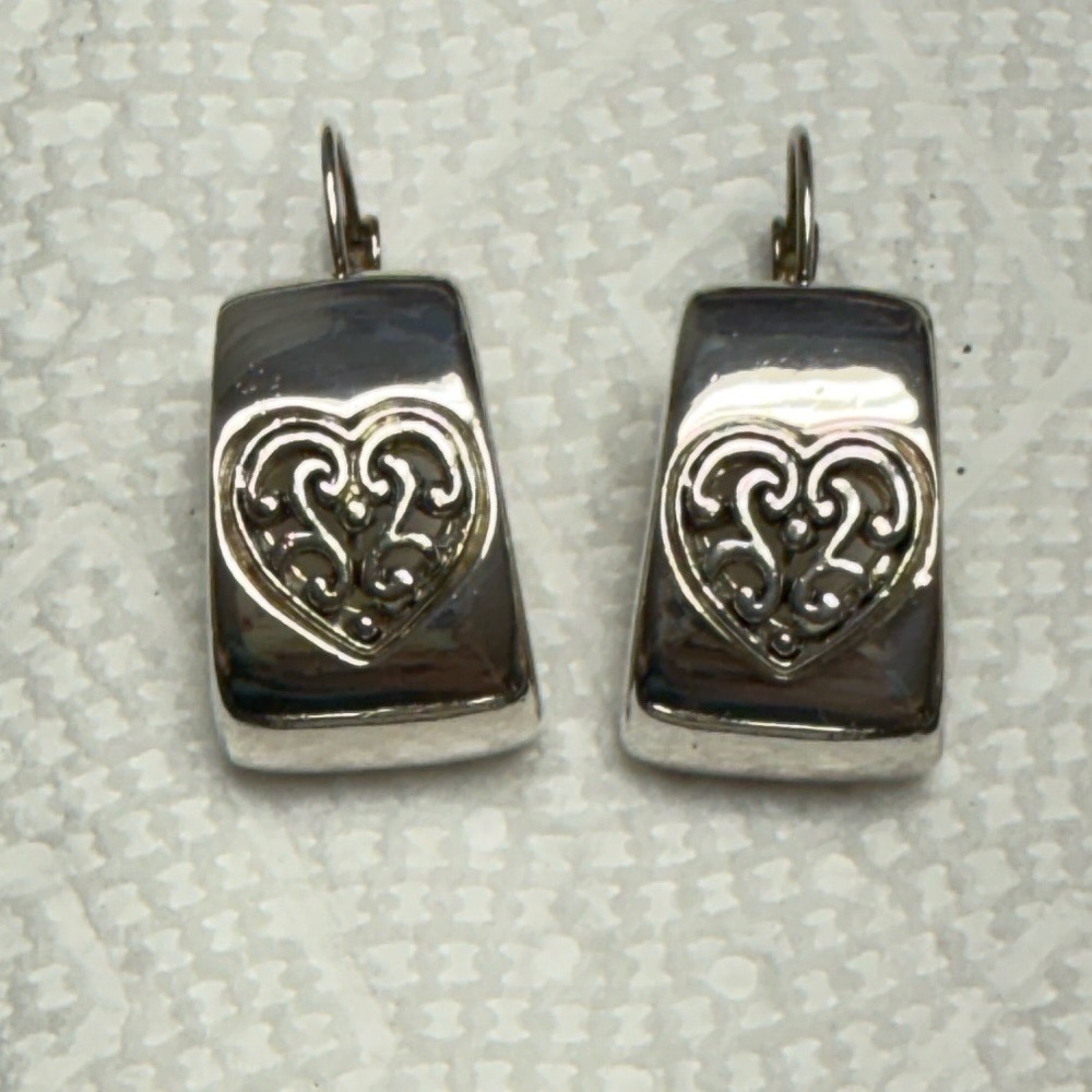 Jewelry Makers, Crafters… selling for earring value…